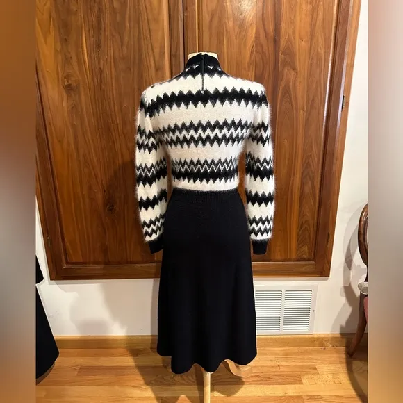 Vintage 70’s Leonard Sunshine Collectors Knits Angora Sweater Dress dry cleaned