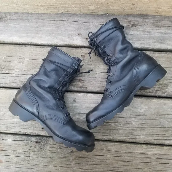 Vintage 90s y2k Grunge Punk Rock Black Leather Military Issue Combat Moto Boots