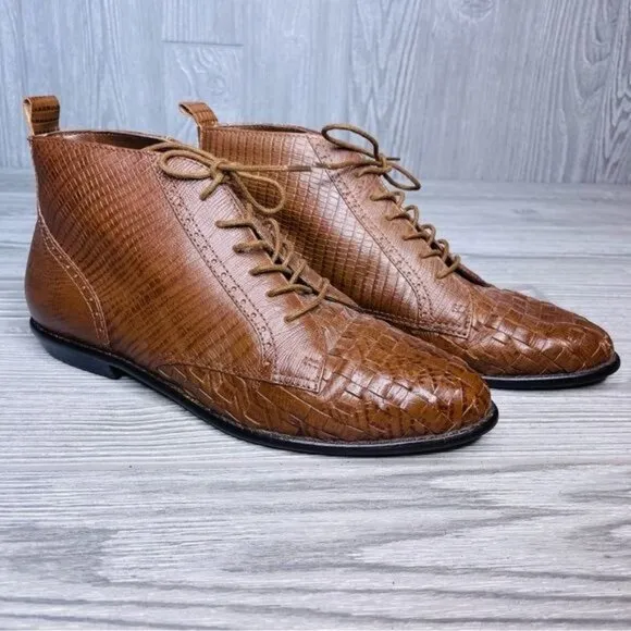 Vintage Nicole brown leather carmen 7.5 low top shoes lace woven boots retro