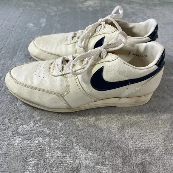 Vintage Nike X Bowling Shoes Size 7 White Blue 80s 90s 860507CH