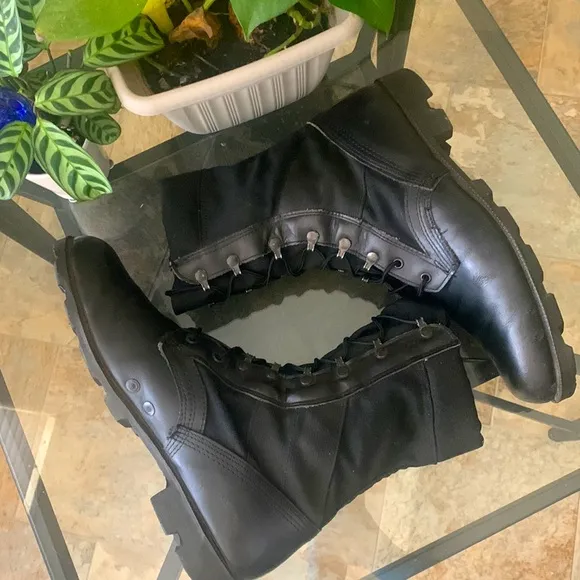 Vintage RO - SEARCH Black Leather US Military Combat Boots