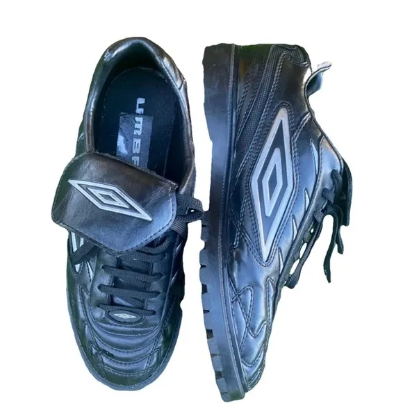 Vintage Umbro leather football resole casual shoes