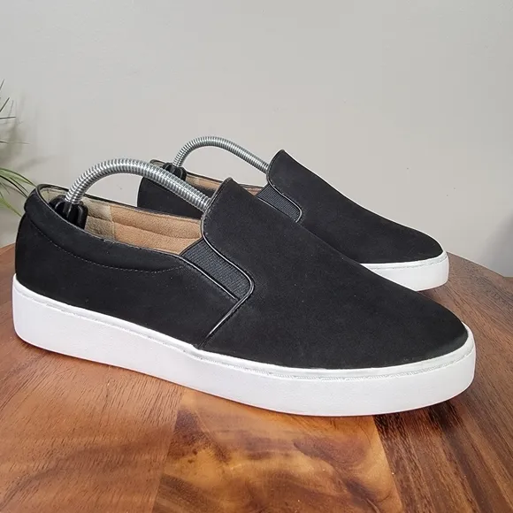 Vionic Black Suede Slip on Loafers Sneakers Size 7