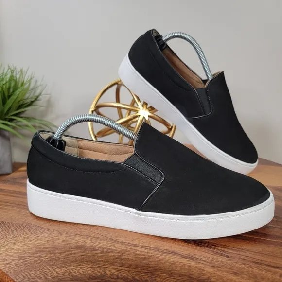 Vionic Black Suede Slip on Loafers Sneakers Size 7