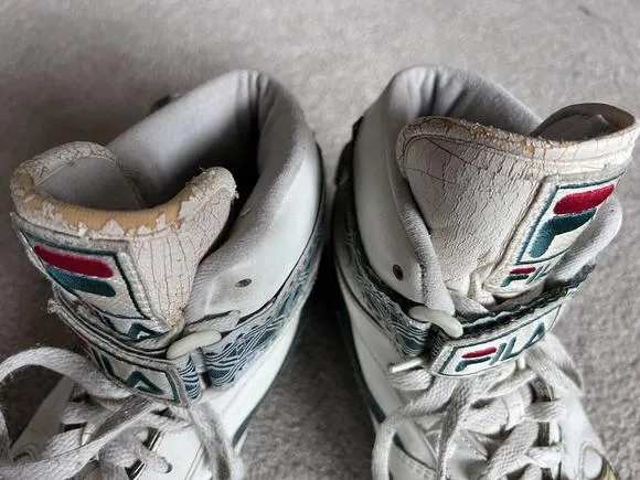 VTG FILA 80s 90s NBA Basketball Shoes High Strap Green Men’s 9.5 CRACKED BROKEN