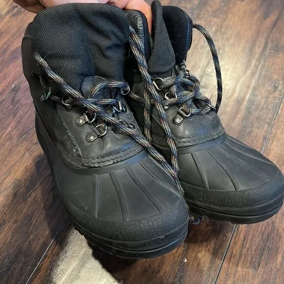 VTG made in Canada sorely short duck boots removable liner in GUC size 8 W