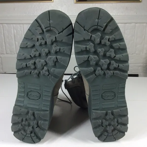 Wellco Air Force TW Boots Mens Size 8.5 R Combat Military Green Vibram Sole