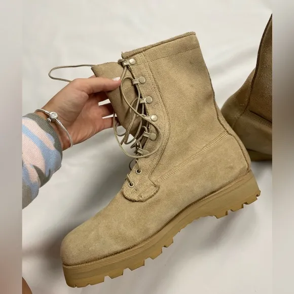 Wellco Tactical Military Combat Boots 08-D-1042 Gore-Tex Vibram Men's 12 W NEW