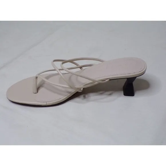 WHO WHAT WEAR Pearlina Sandal Shoes Ecru 11 NEW
