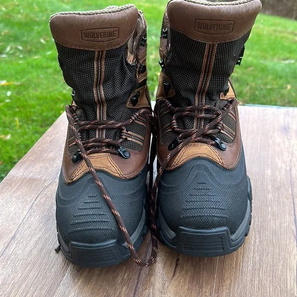 Wolverine insulated waterproof men’s Boot size 8