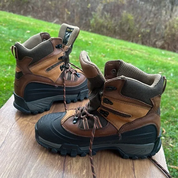 Wolverine insulated waterproof men’s Boot size 8