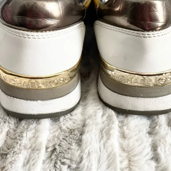 Women’s MICHAEL KORS Embellished Embossed Leather and Canvas Trainer Size 8