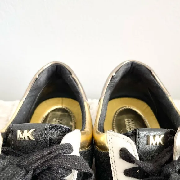 Women’s MICHAEL KORS Embellished Embossed Leather and Canvas Trainer Size 8