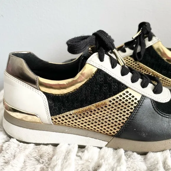 Women’s MICHAEL KORS Embellished Embossed Leather and Canvas Trainer Size 8