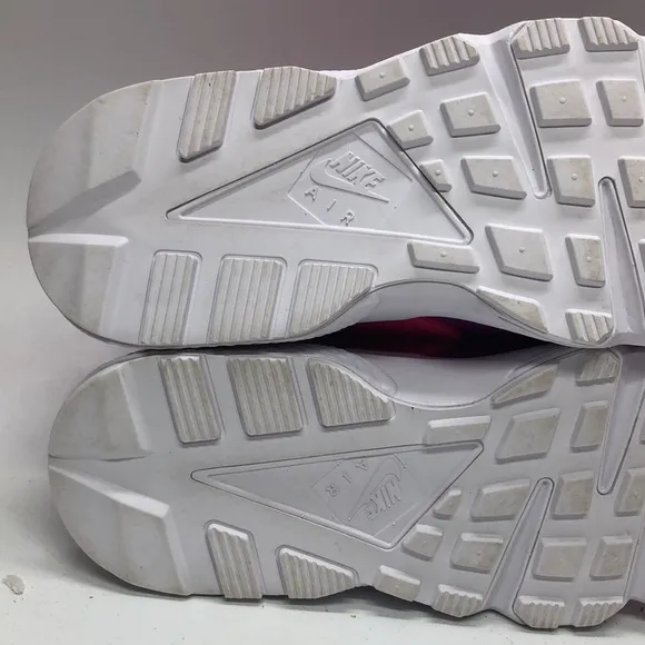 Women’s Nike Air Huarache NBY FD9782-900 purple/pink/white USED tried on No box