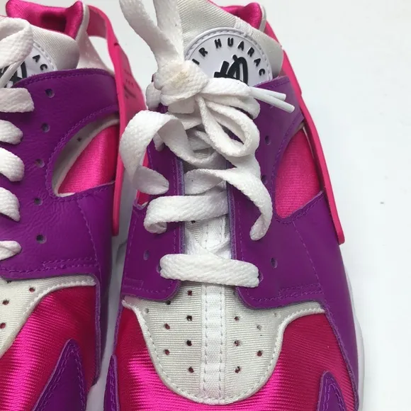 Women’s Nike Air Huarache NBY FD9782-900 purple/pink/white USED tried on No box