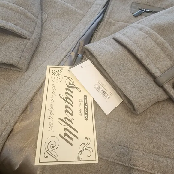 Womens NWTO sugafly gorgeous grey, lined zip up/ button long coat size L ♥️