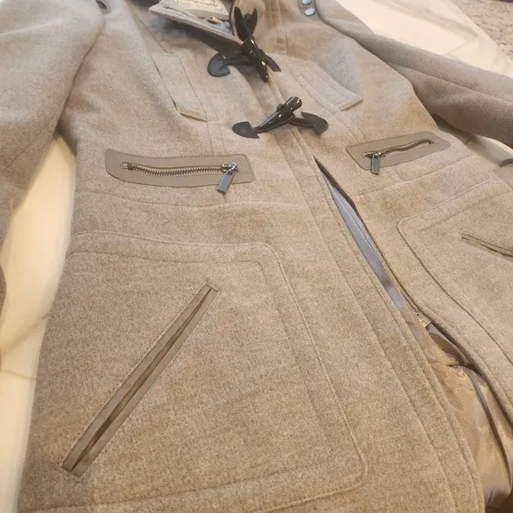 Womens NWTO sugafly gorgeous grey, lined zip up/ button long coat size L ♥️