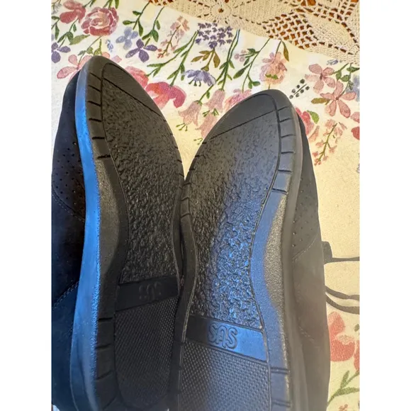Women's SAS Black Leather Comfort Shoes Size 8W