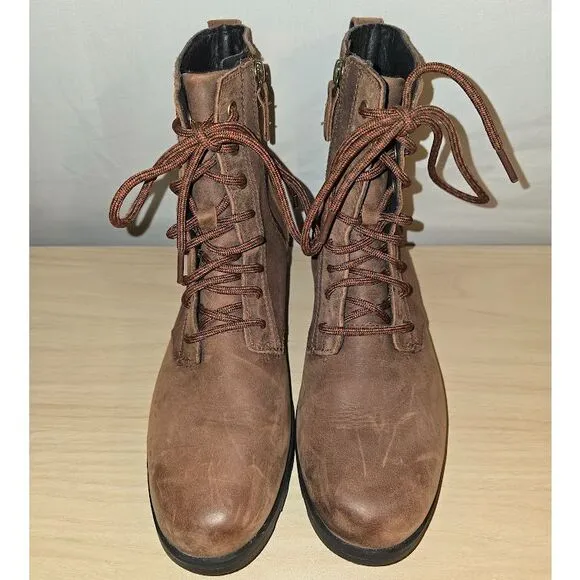Women's Sorel Emelie Short Lace Boots