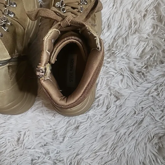 Women's Steve Madden Hiker Boots Riland Bootie Tan Khaki Brown Zip Up Size 7.5