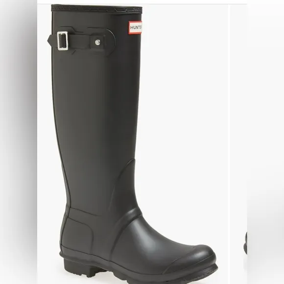 Women’s Tall Hunter Rain Boots Size 9 Black Matte LIKE NEW
