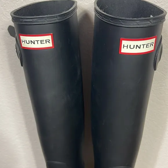 Women’s Tall Hunter Rain Boots Size 9 Black Matte LIKE NEW