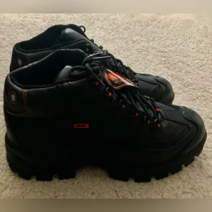 WORX by Red Wing Shoes Men's 5501 Steel Toe Boots Slip Resistant