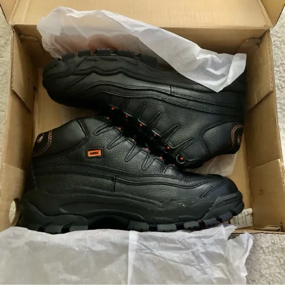 WORX by Red Wing Shoes Men's 5501 Steel Toe Boots Slip Resistant