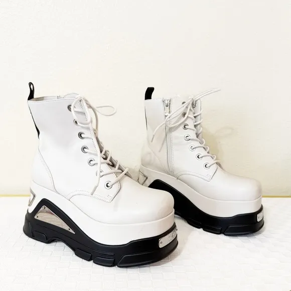 ZIGI Cataleya Platform Combat Lace Up Chunky Biker Boot White Leather $350 US 7